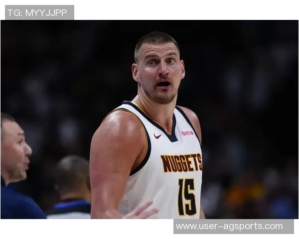 约基奇半场表现惊艳8投5中收获13分10篮板7助攻正负值高达21